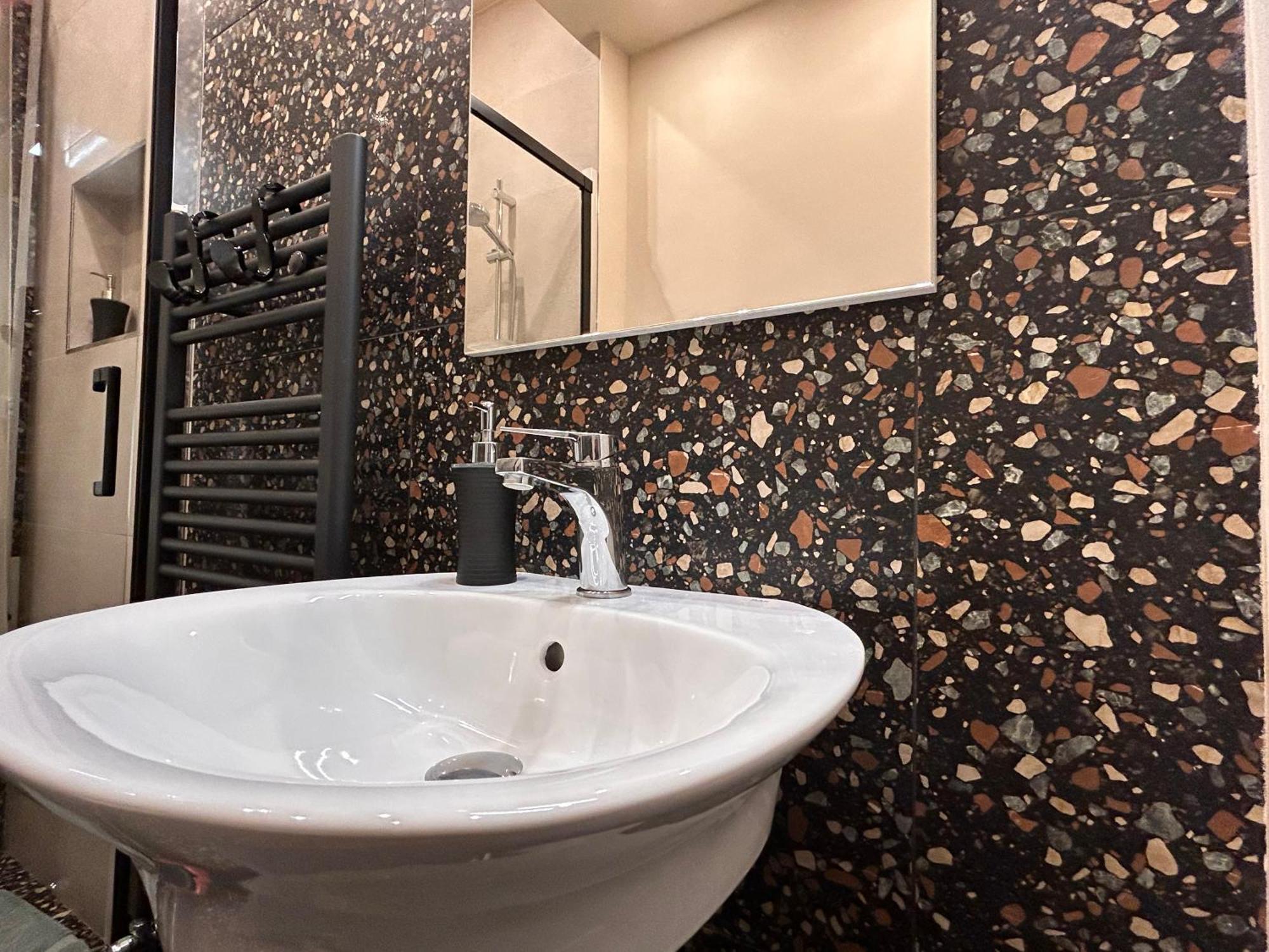 Casa Daura - Your Comfortable Apartment In Bologna - Parking Екстер'єр фото